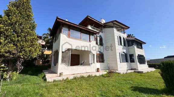 Manavgat Çolaklı Da Denize Yakın Site İçi Satılık Tripleks Villa 1