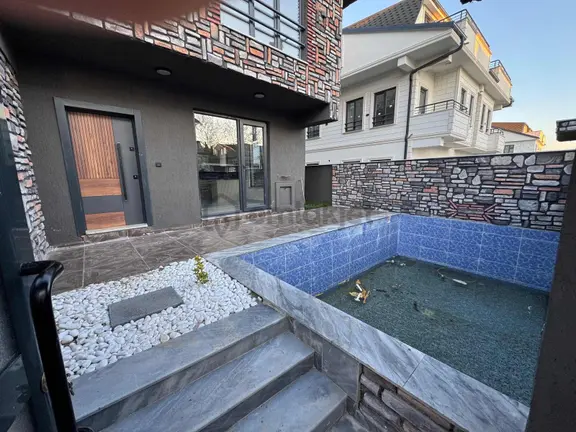 Her Günü Tatil Gibi Yaşayın Özel Havuzlu Villa 1
