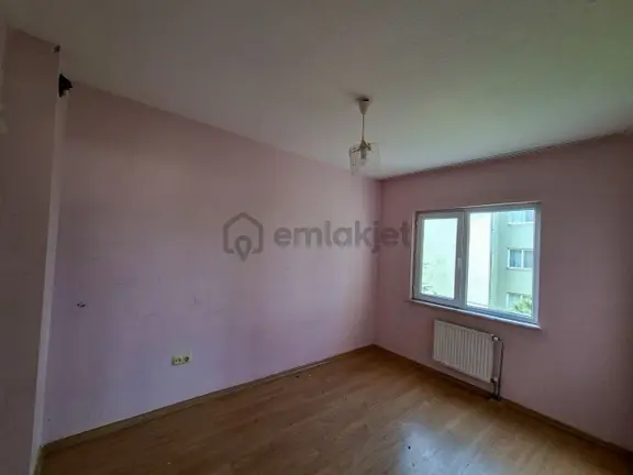 Hak Emlaktan Çavuşlar Mah Toki Konutlarında Kiralık 2+1 Daire 2