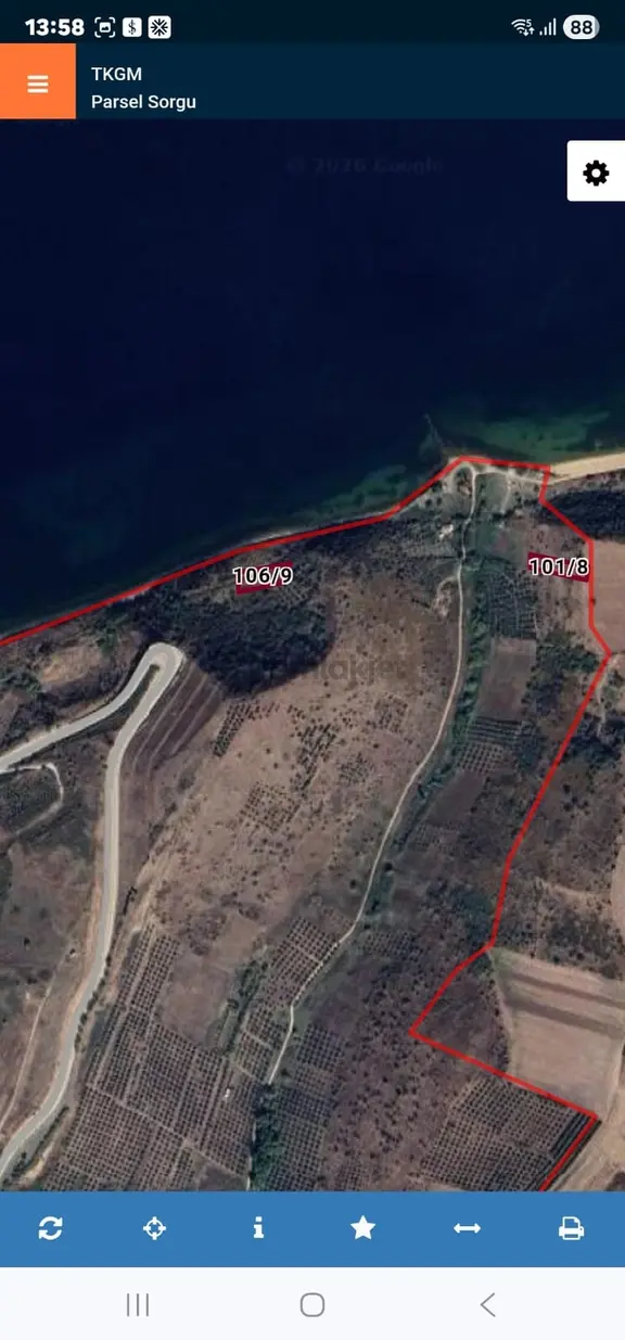 Balıkesir Bandırmada Deniz Kenarı Satılık Arazi 2