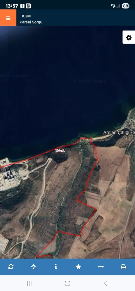 Balıkesir Bandırmada Deniz Kenarı Satılık Arazi 2