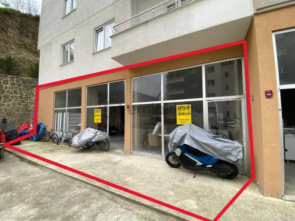 Trabzon Kaşüstü'nde Satılık Dükkan 2