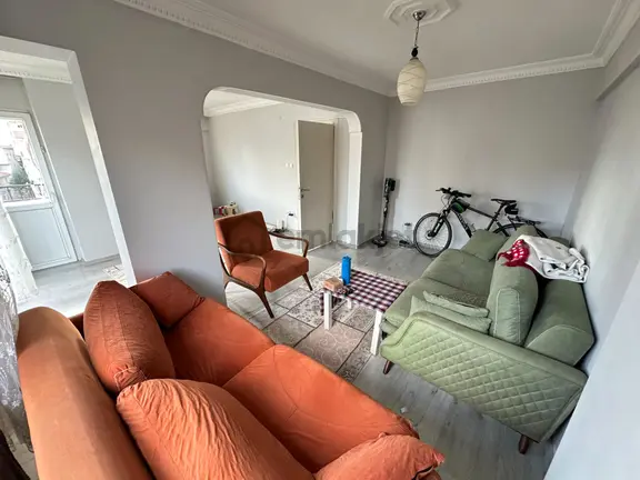 Remax Ümraniye Armağanevler Ayrı Giriş Satılık 3+1 Dubleks Daire 2