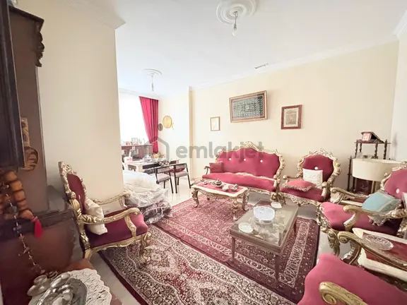 Prestij'den Eğriçam'da 2 Katlı 130m2 Müstakil Daire+dükkan 1