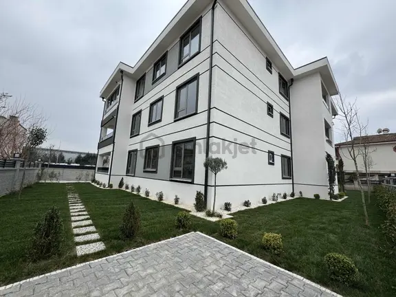 Serdivanın En Prestijli Konumunda Satılık 3+1 Lüks Daire 1