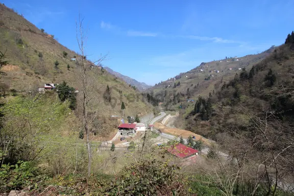 Kaçmaz Emlak'tan Trabzon Yomra Gülyurdu Mah Satılık Arazı 1