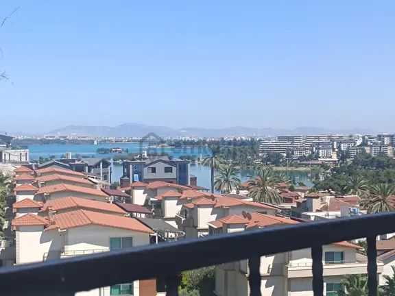Göl Manzaralı Kaçmaz Fiyat 4+1 1