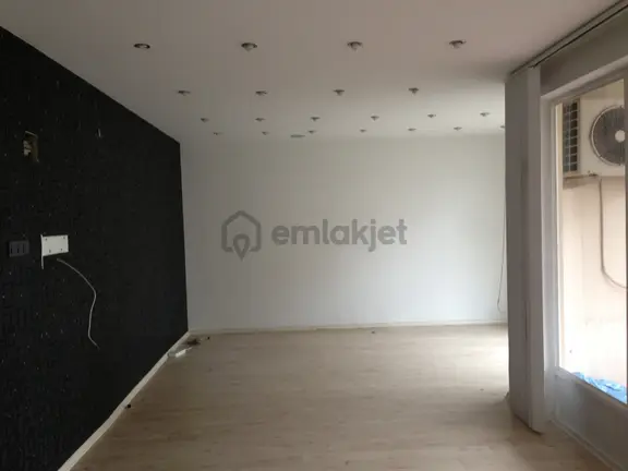 Barış Mahallesi Acıbadem Hastanesi Ve Fsm Metroya Yakın İş Yeri 2