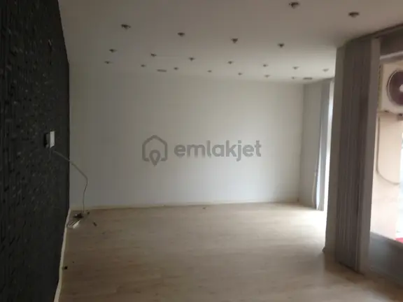 Barış Mahallesi Acıbadem Hastanesi Ve Fsm Metroya Yakın İş Yeri 2