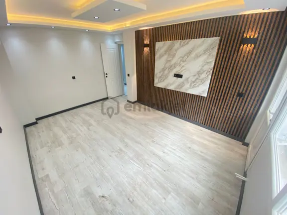 Acil Konak Zeytinlik Mahallesinde 2+1 85m2 Arakat Full Tadilatlı Satılık Daire 2