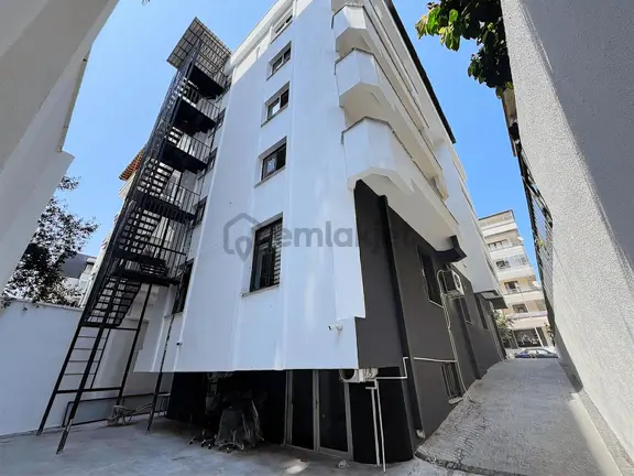 Remax / Can Baydır / Bahçelievler 105m2 Kiralık Ofisler 2