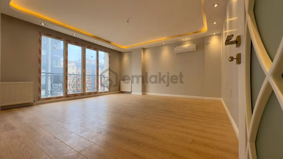 Şirinevler'de Satılık 3+1 Modern Ve Ferah Daire 1