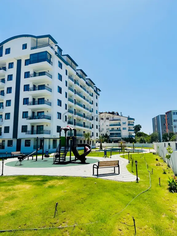 Denızyoluna Yakın Sıte Içınde 2+1 Daıre 1
