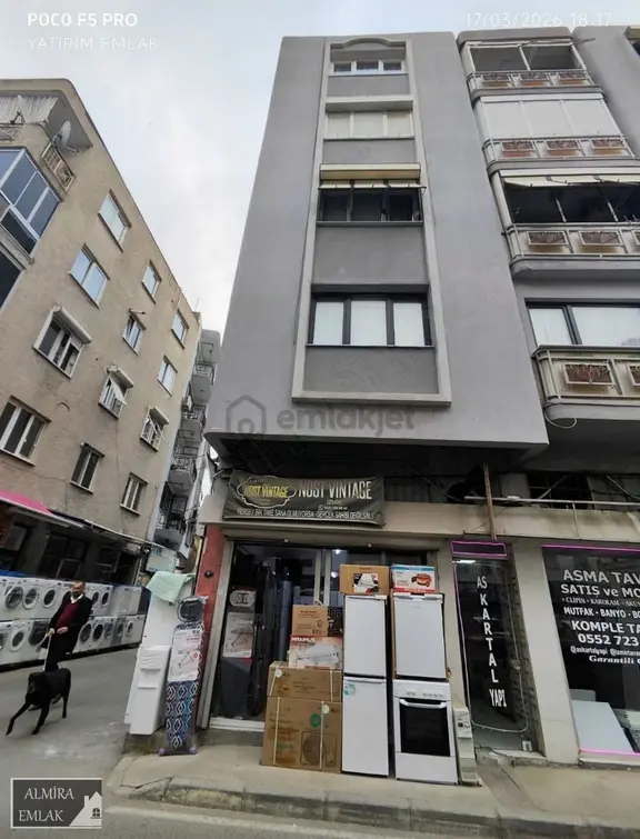 Bahçelievler De Köşe Hareketli Sokağında 25 M2 Satılık Dükkân 2