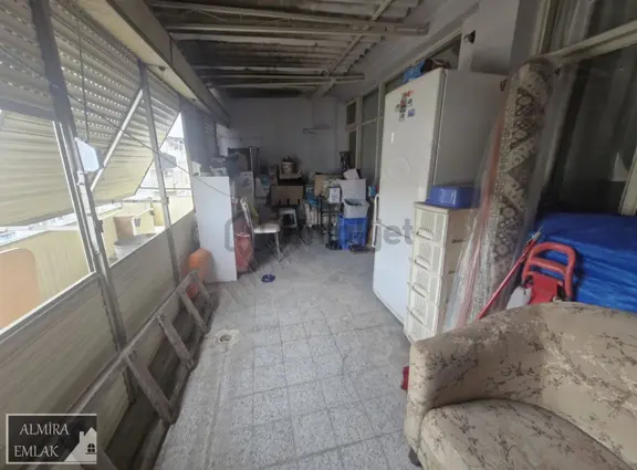 Betonyol Cadde Üzeri 2+1 Doğalgazlı Teraslı Metro Yakını Daire 1