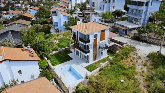 Donatkent'te Özel Havuzlu Deniz Manzaralı Tripleks Villa 1
