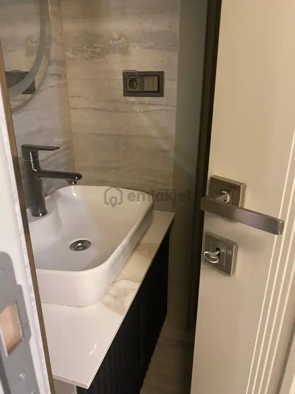 İsa Kavak Gayrimenkul'den Meram Uluğbey'de 2+1 Kiralık Daire 2