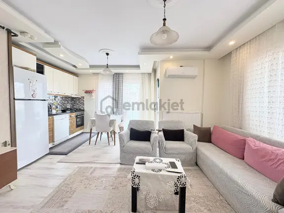 Prestij'den Cumhuriyet'te Sosyete Pazarı Civarı 7 Yaşında 2+1 2