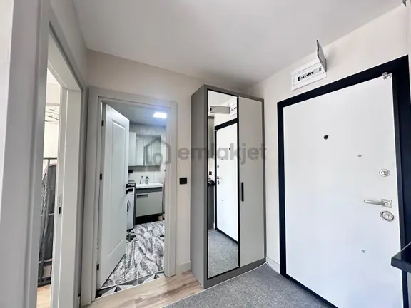 Aktiviteli Yeni Binada Lüks Eşyalı 1+1 2