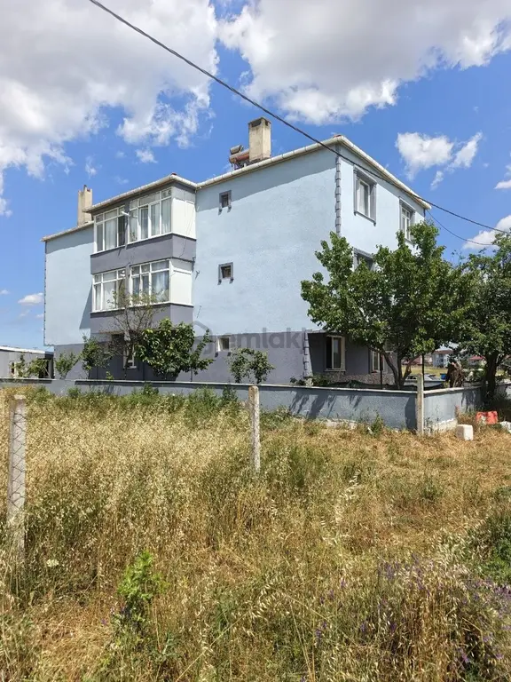 Tekirdağ Saray B Yoncalıda Satılık 3 Katlı Müstakil Bina 6 Daire 2