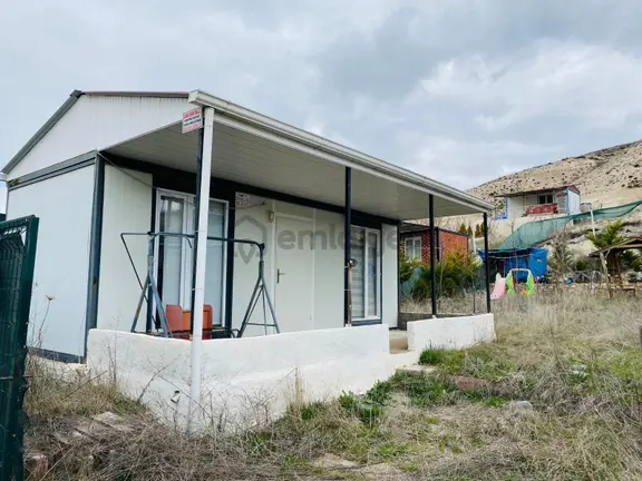 Ankara Kazanç'tan Yatırım Fırsatı..! Ayaş Tekkede İmarlı İçerisinde Konteyner Evi Bulunan Arsa...! 1