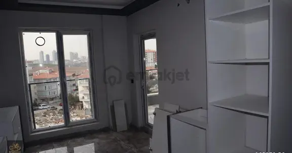 Şahap Gürler'de Satılık 3+1 Daire 2