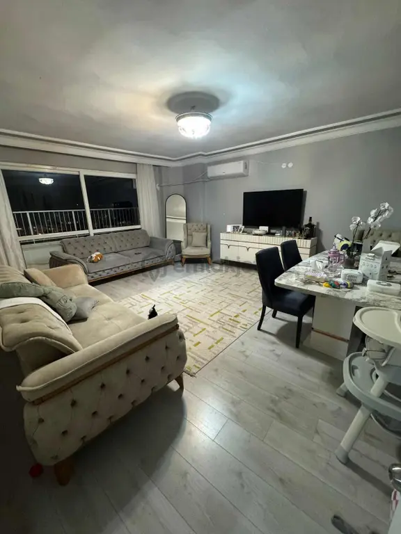 Belediye Karşısı Doğalgazlı Asansörlü Site İçinde 3+1 Daire 1