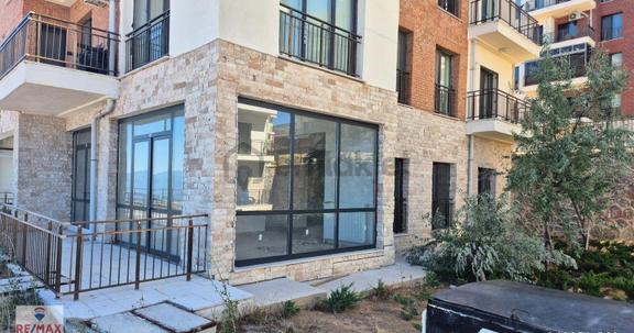 Bayraklı Şehir Hastanesi Yakını Toki 5. Etapta Kiralık İş Yeri 2