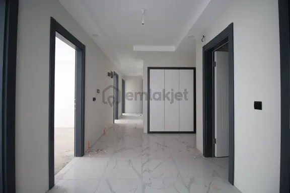 Aksaray Büyük Bölcek Mah Tatar Sokakta Satılık Arakat 3+1 Daire 1