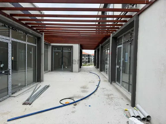 Anka Emlaktan 2.etapta A101 Yanında Kiralık Dükkan 2