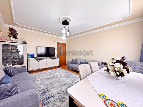Home Vizyon Bahçelievler Zafer Satılık Geniş Ferah 2+1 Daire. 1