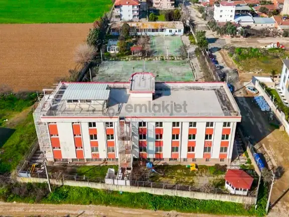 Bölgenin En Büyük Eğitim Sağlık Merkezi Ve Teknoloji Yatırımına Uygun Kampüs Binası 2