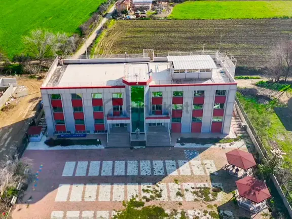 Bölgenin En Büyük Eğitim Sağlık Merkezi Ve Teknoloji Yatırımına Uygun Kampüs Binası 1