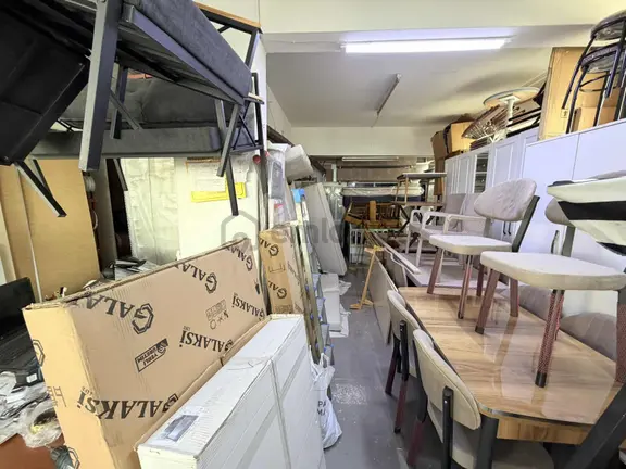 Sivas Ozan Emlak'tan Mehmet Paşa'da Satılık 180 M² Dükkan 2