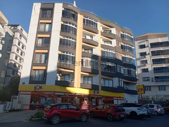 Aliağa Onyıl Gayrimenkul Yen Mh.hastane Cad.satılık Dükkan 1