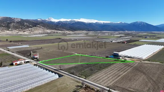 Antalya Elmalı Bayralar Mahallesi’nde Satılık Tarla 1