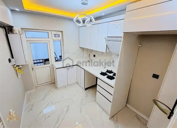 Etlik'den Ankara Manzaralı 1.kat 3+1 Mega Lüx Yapılı Fırsat !!! 1