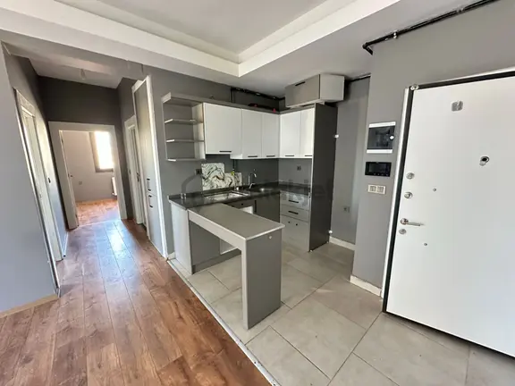 Amazon'dan Ksü Civarında Site İçerisinde Lüks 2+1 Eşyasız Daire 1