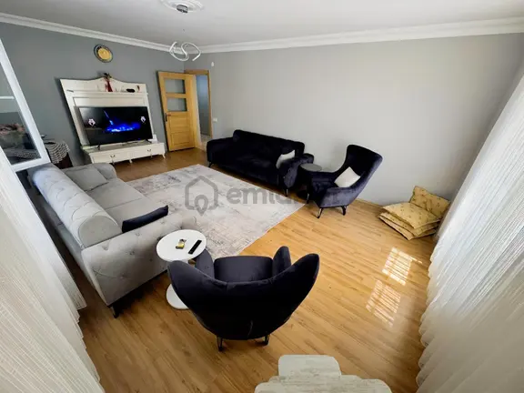 Köşklüçeşme Mah Merkezi Konum Ferah Geniş M2'li 3+1 Satılıkdaire 1