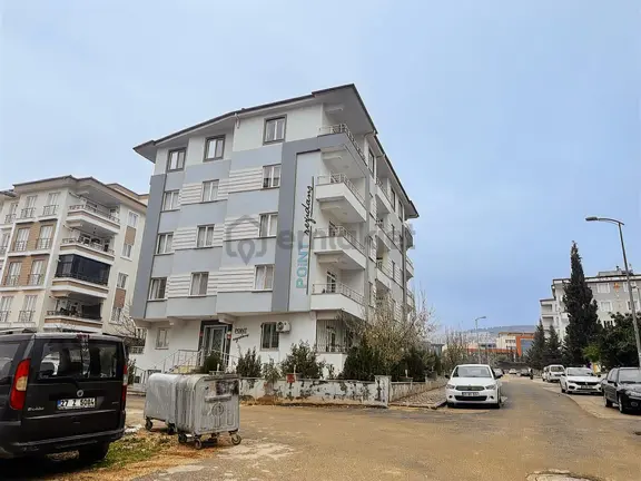 Hadi Gayrimenkulden Üniversite Yanında Satılık 1+1 Eşyalı Stüdyo 2