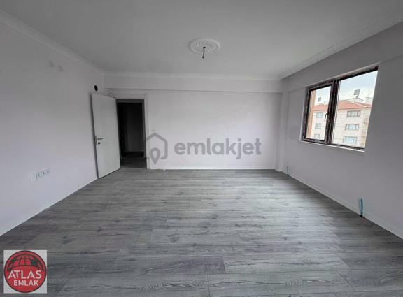 Atlas'tan Yeşiltepe Mh 3+1 Arakat/ Ebeveyn/iskan/geniş Daire 2