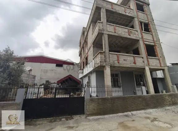 Gülbahçesi Uçakalanı Yeni Yerleşim Yeri Ana Caddeye 3.parsel 2
