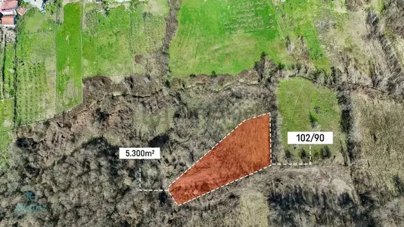 Villa Projesine Uygun 5.300 M² %40 İmarlı Arsa !!! 2