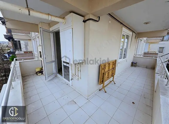 Yalı Mahalle 2+1 75 M2 Konbi Peteklı Orta Kat L Balkon Önü Acık 2