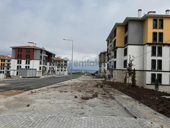 Anka Emlaktan Dinçiler Toki De 4.etapta 2+1 Satılık Daire 2