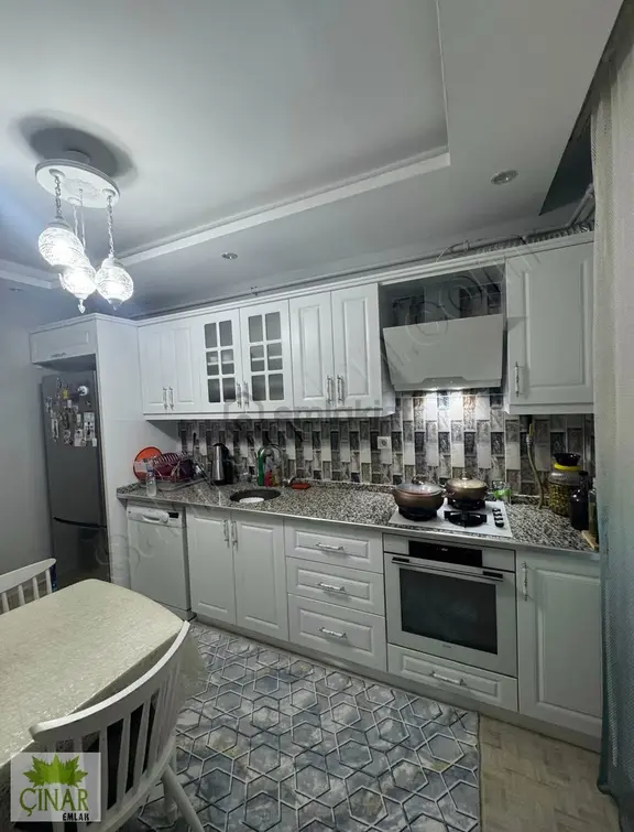 Çınar Emlak'tan Burhaniye Mh Satılık 3+1 Daire Full 1