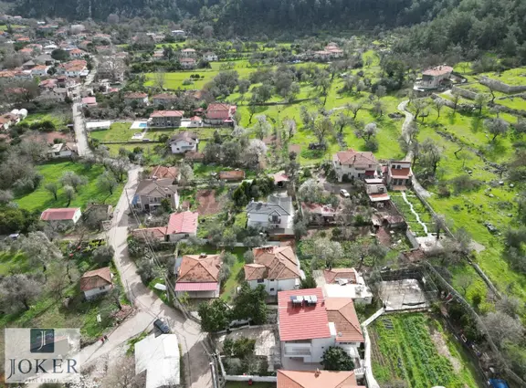 Joker: Marmaris Turgut Köy İçinde Denize 2 Dk Satılık Tarla 2
