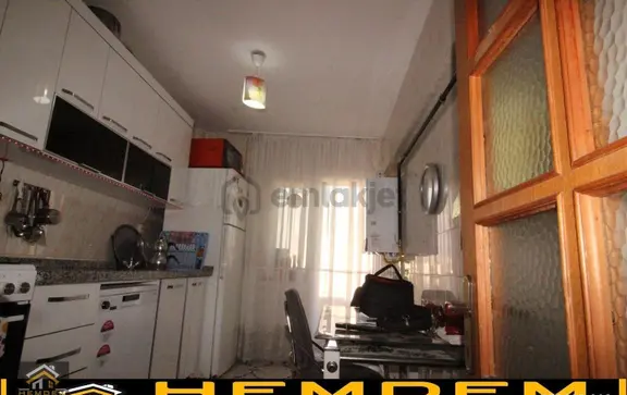 Hemdem Gayrimenkul'den Ertuğrulgazi'de Site İçi Ön Cephe Tapu Müdürlüğü'ne 200 Mt 3+1 Satılık Daire 1