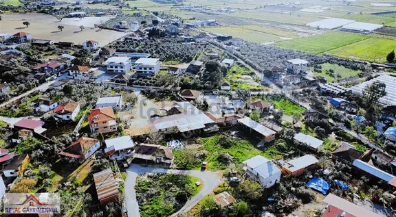 Real'den Menderes Çileme'de 4000 M2 Üzerine Kurulu Çiftlik 1
