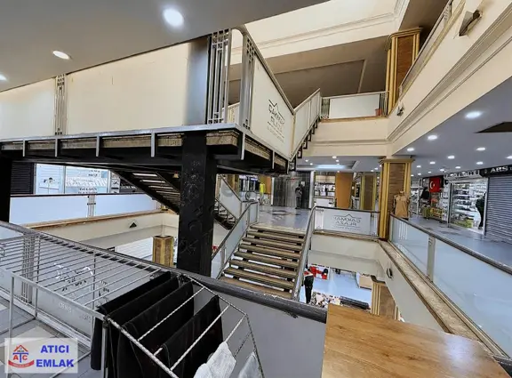 Atc'dan Çakmak Plazada Eşyalı Satılık Ofis 2